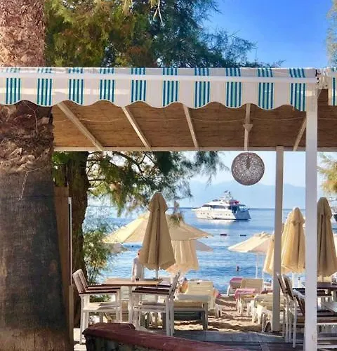 Ξενοδοχείο Grand Levent 4*