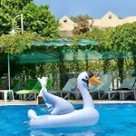 Grand Levent בודרום