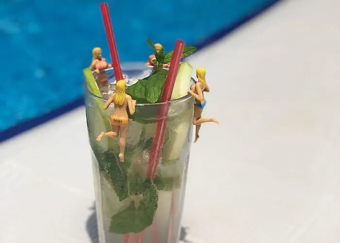 Grand Levent מלון 4*