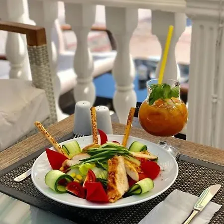 Hotel Grand Levent