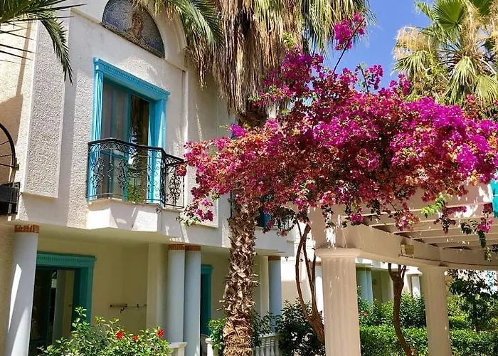 Hotel Grand Levent 4*